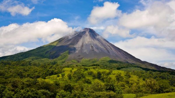 Costa Rica Volcanoes & Surf