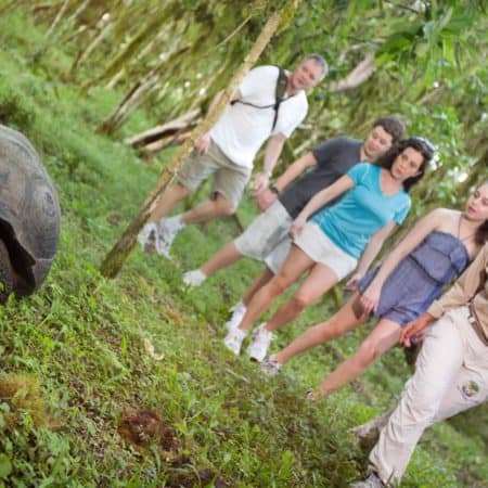 Family Land Galápagos – Multi-Activities