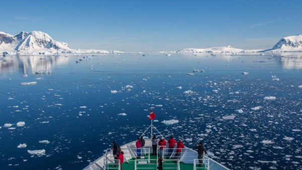 Quest for the Antarctic Circle